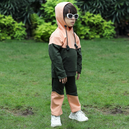 "Happy Vibes: Hooded Smiley T-Shirt and Jogger Set for Kids!"