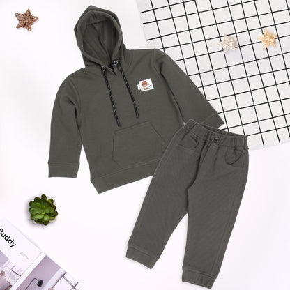 "Cozy Cool: Hoodie T-Shirt and Jogger Set for Kids!"