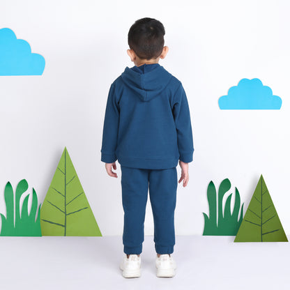 "Cozy Cool: Hoodie T-Shirt and Jogger Set for Kids!"